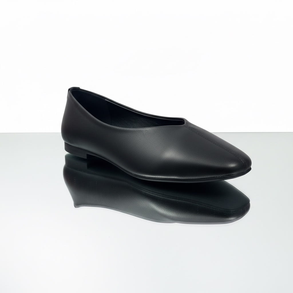 Noir Essence Ballerinas